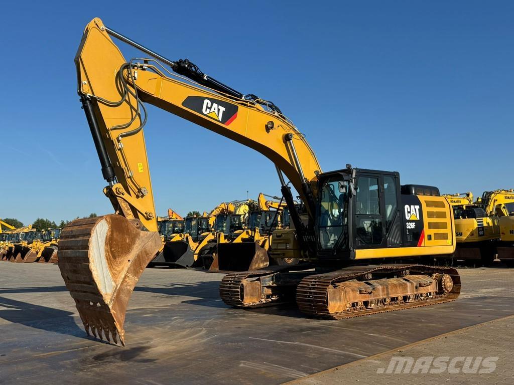 CAT 326FL 履带挖掘机