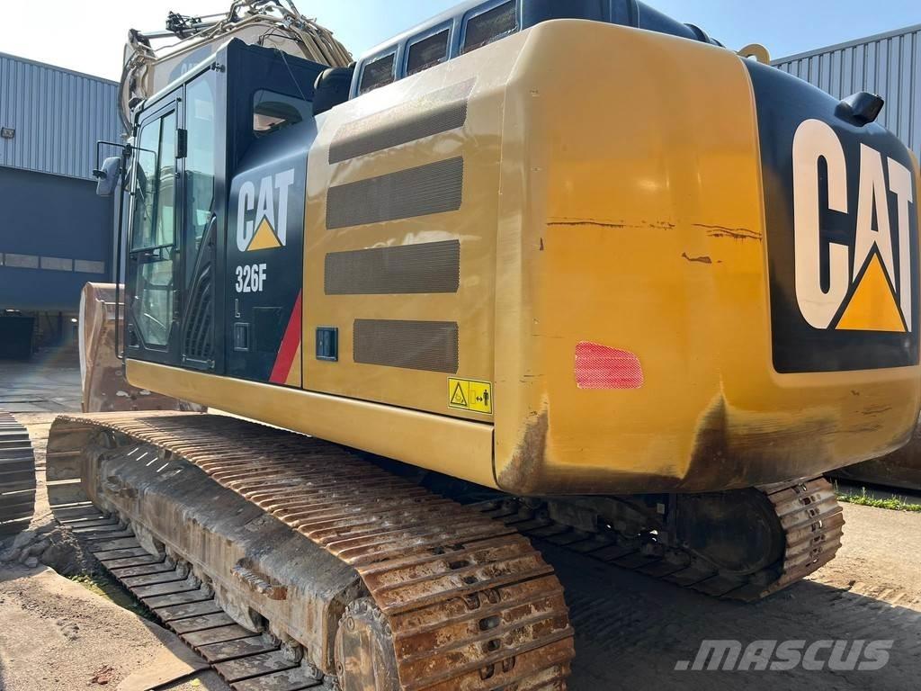 CAT 326FL 履带挖掘机
