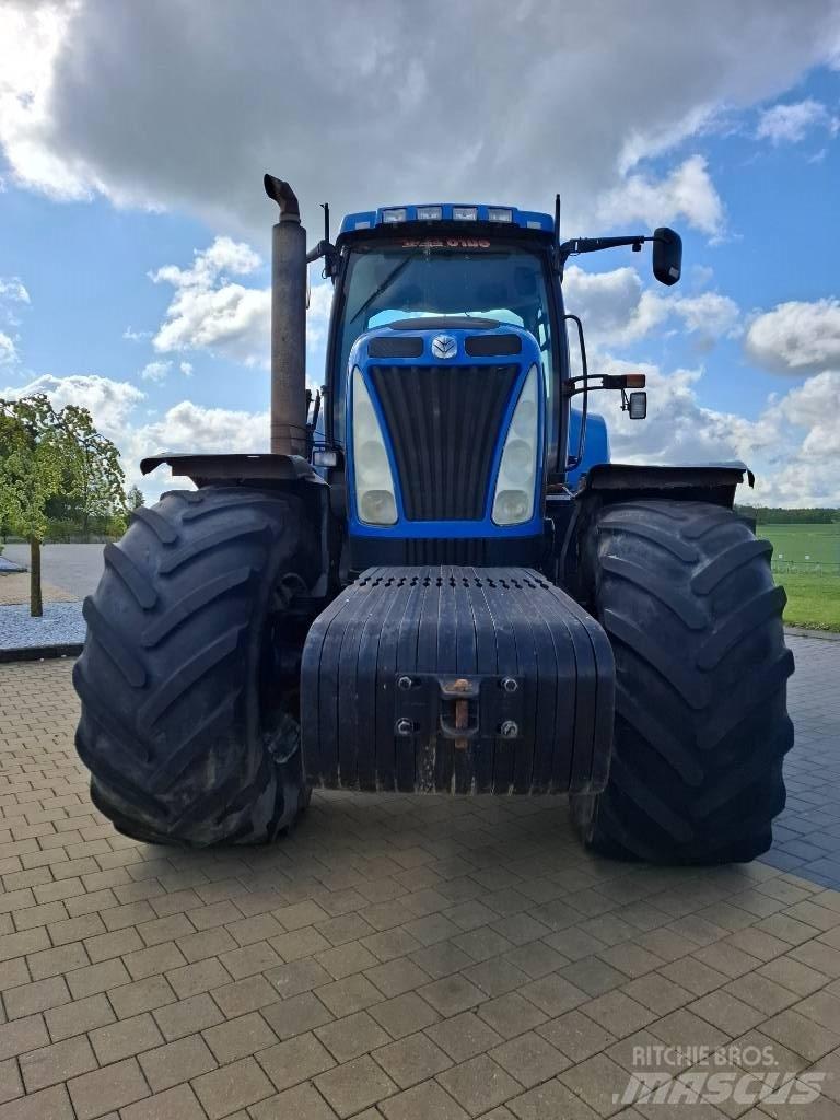 New Holland T 8050 拖拉机/农用车