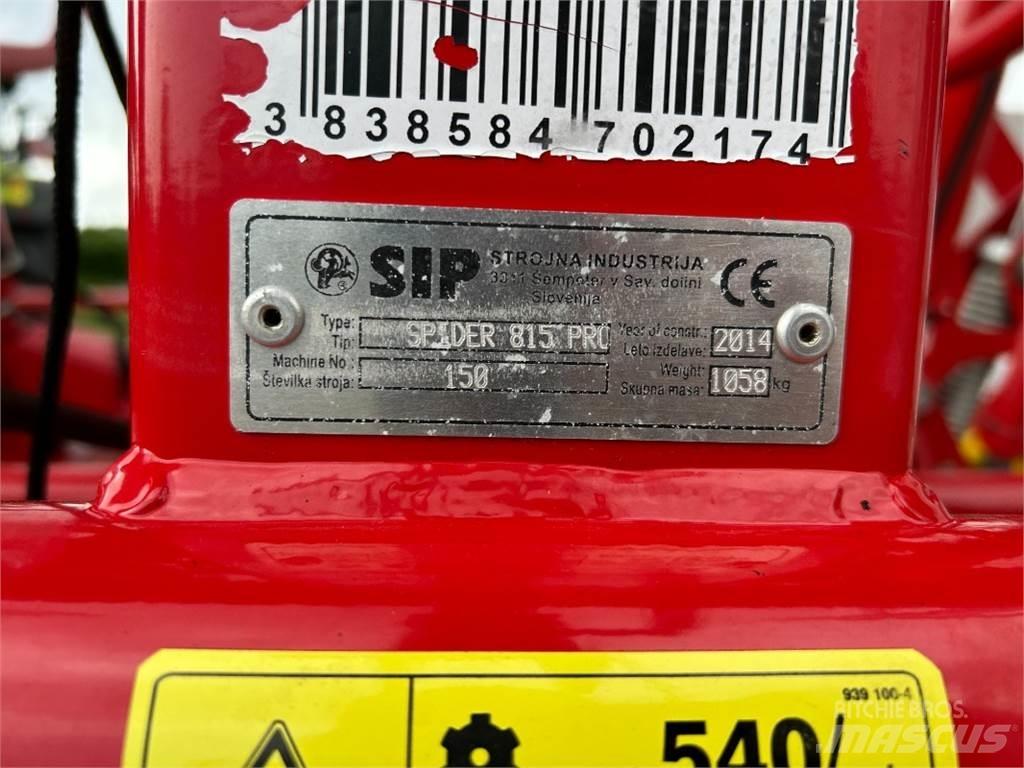 SIP Spider 815 PRO 犁耙和摊草机