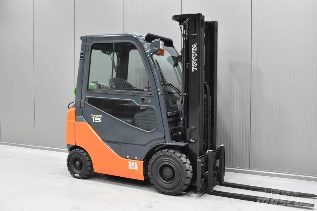 Toyota 06-8FG15F 天然气叉车
