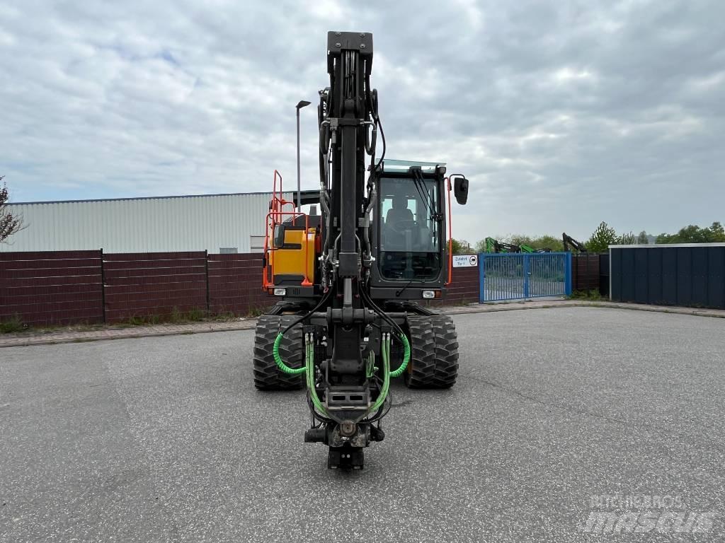Volvo EWR 130 E 轮式挖掘机