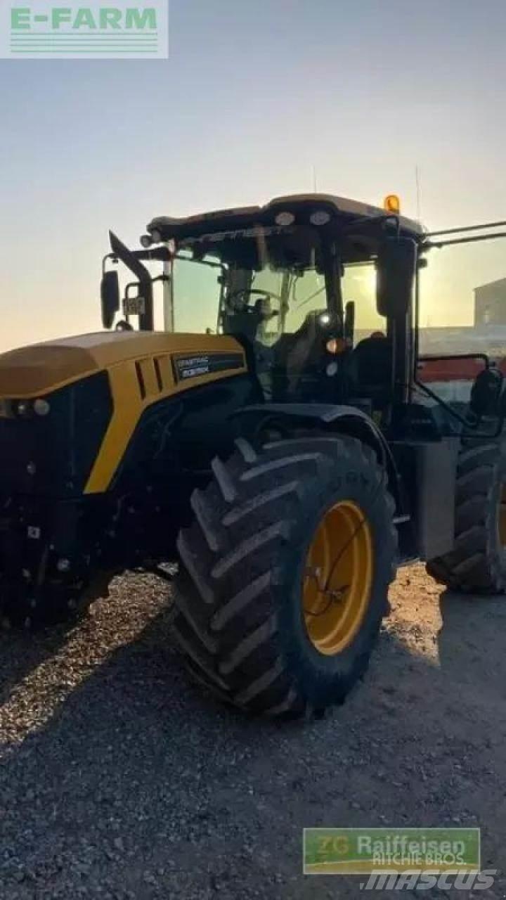 JCB fastrac 4220 拖拉机/农用车