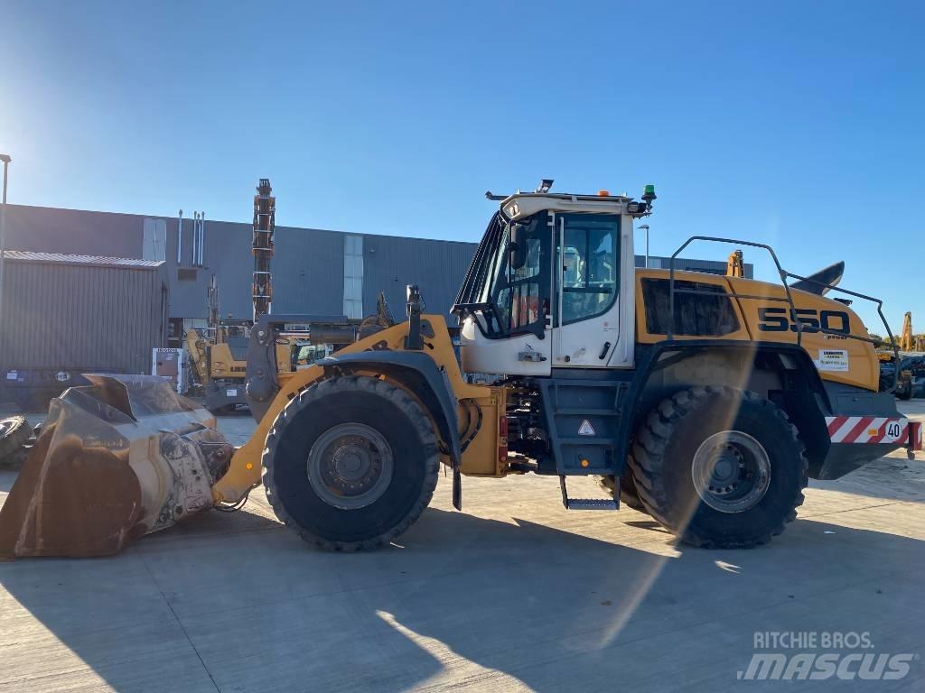 Liebherr L 550 轮式装载机