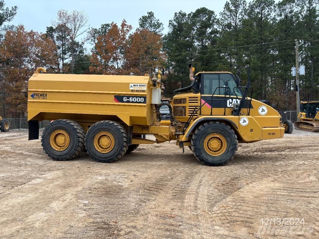 CAT 730 水罐车