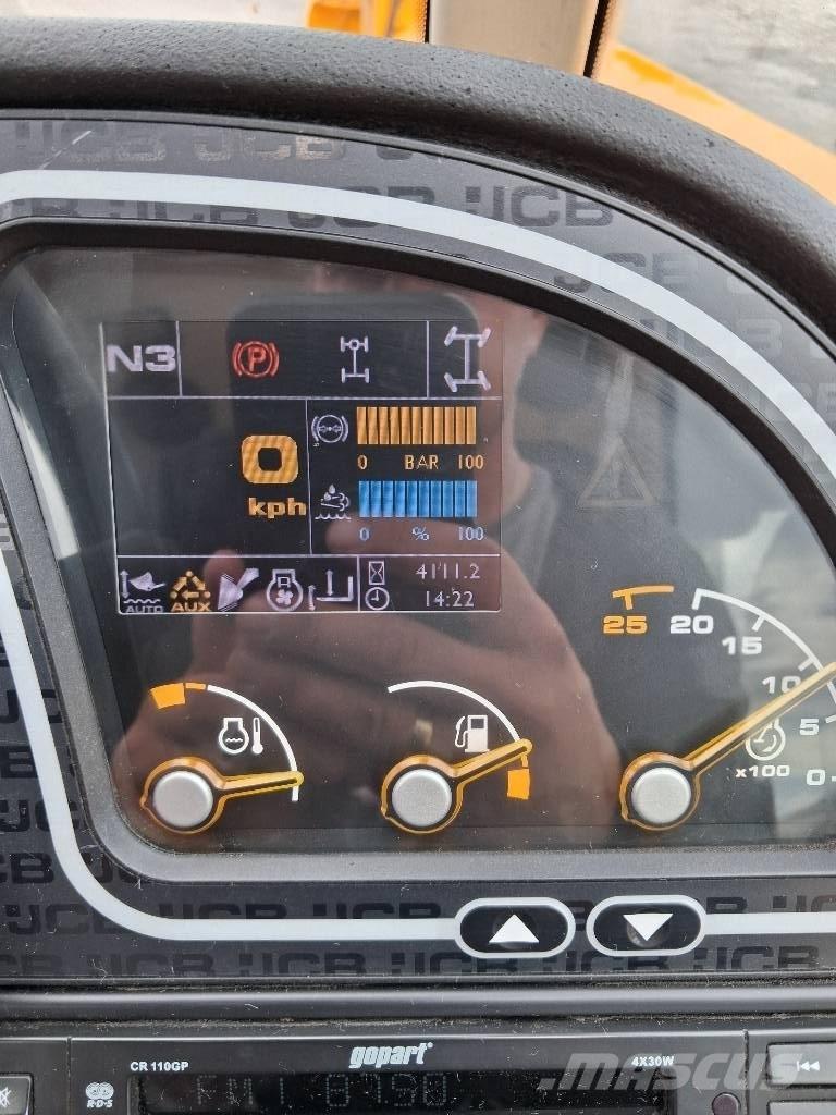 JCB 560-80 AGRI PLUS 伸缩臂叉装车|叉装车