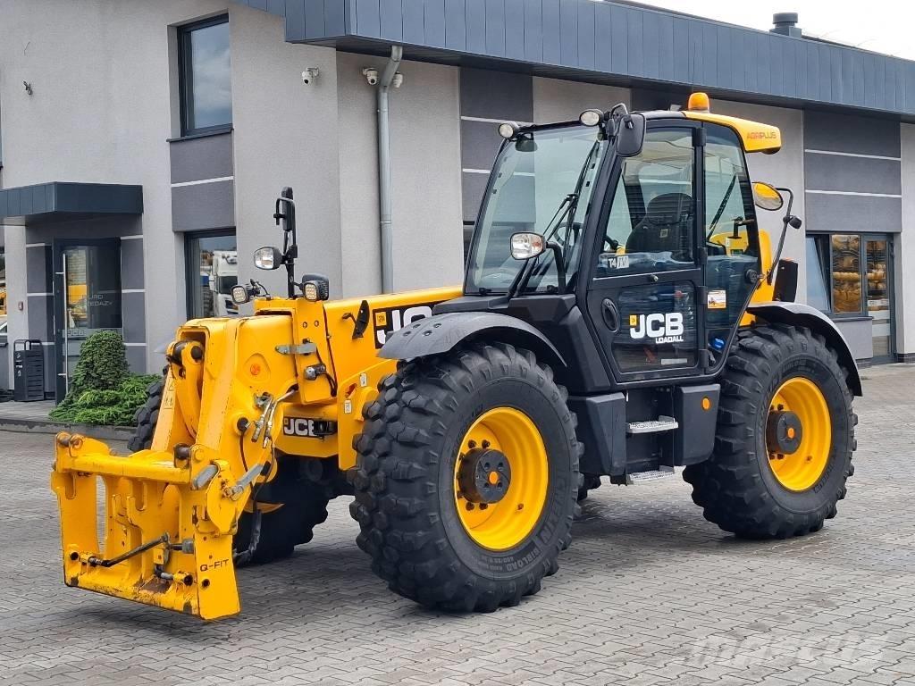 JCB 560-80 AGRI PLUS 伸缩臂叉装车|叉装车