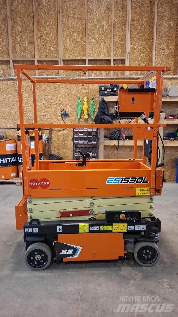 JLG ES 1530 L 剪叉式升降机