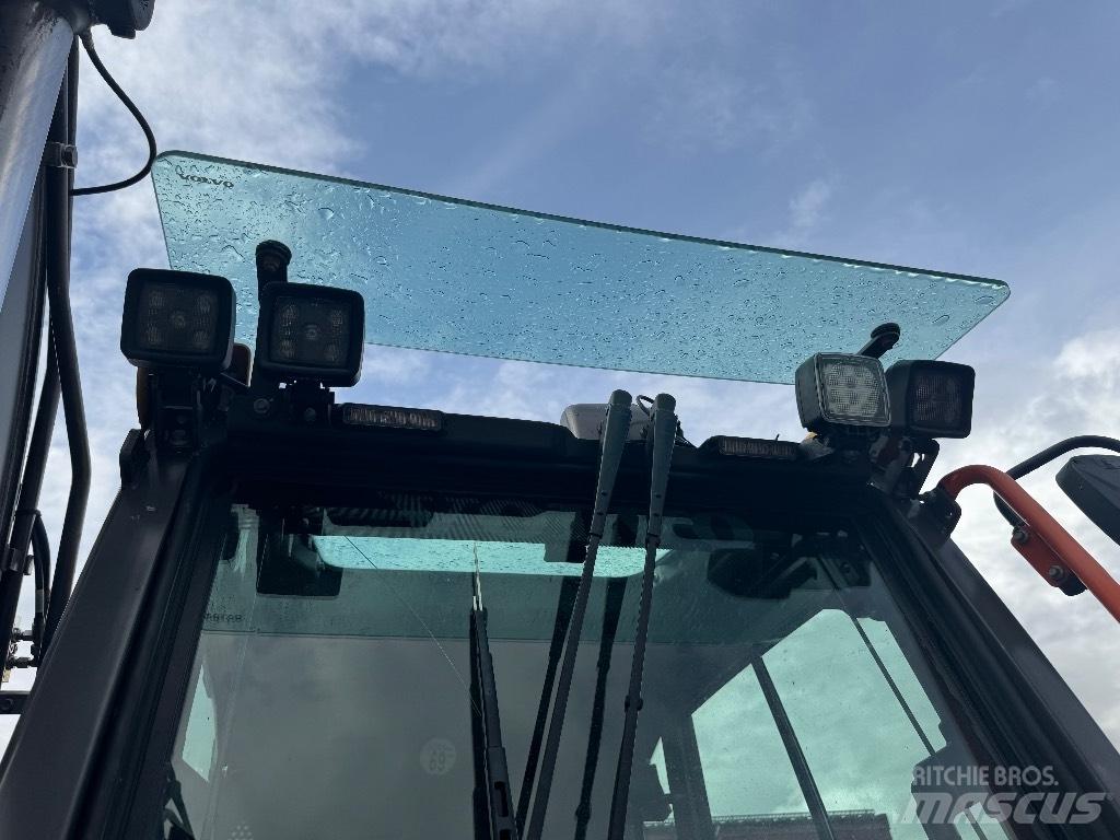 Volvo EC 140 EL 履带挖掘机