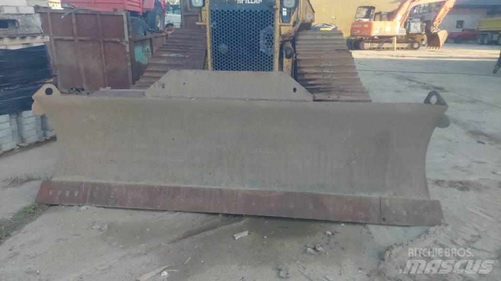 CAT D 4 LGP 履带式推土机
