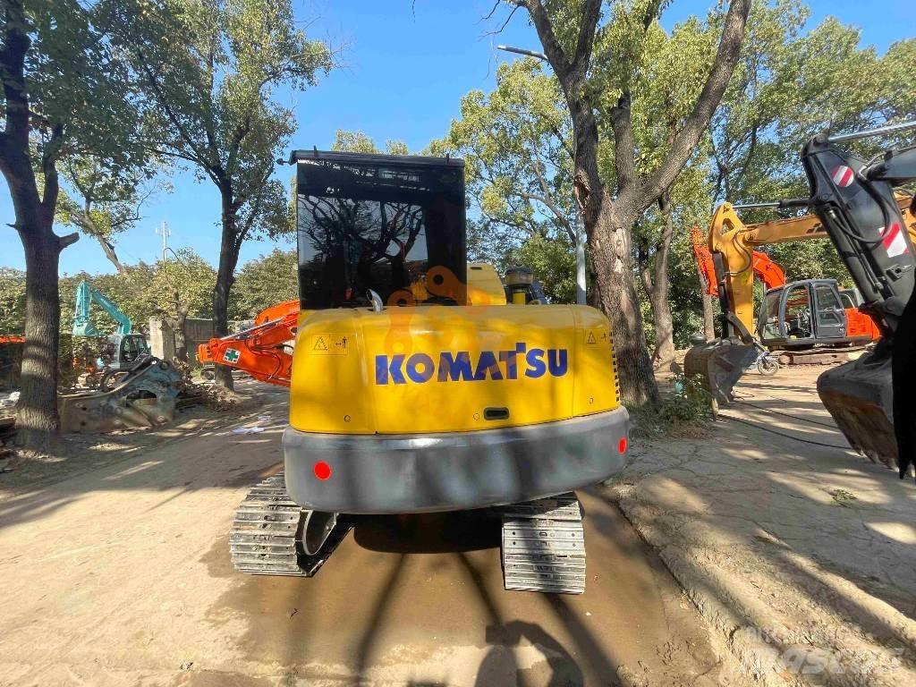 Komatsu PC 56 小型挖掘机