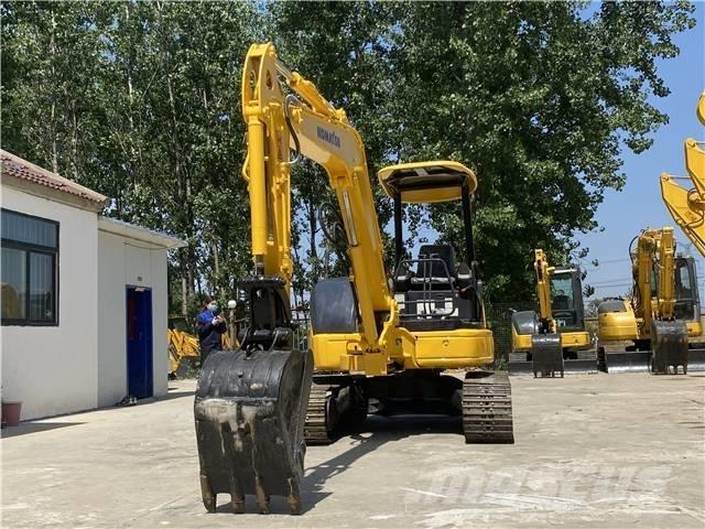 Komatsu PC 35 MR 履带挖掘机