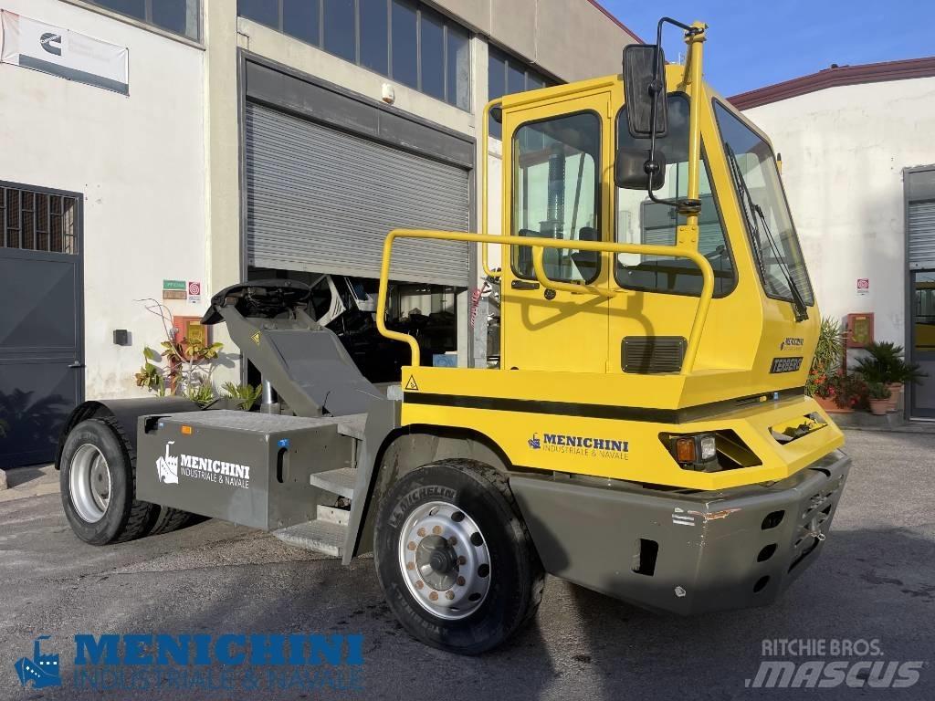 Terberg YT182 码头牵引车