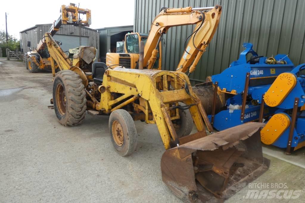 Massey Ferguson 65 工具车