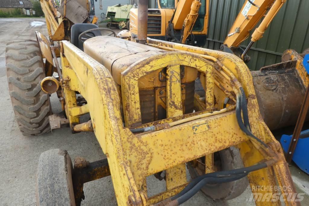 Massey Ferguson 65 工具车
