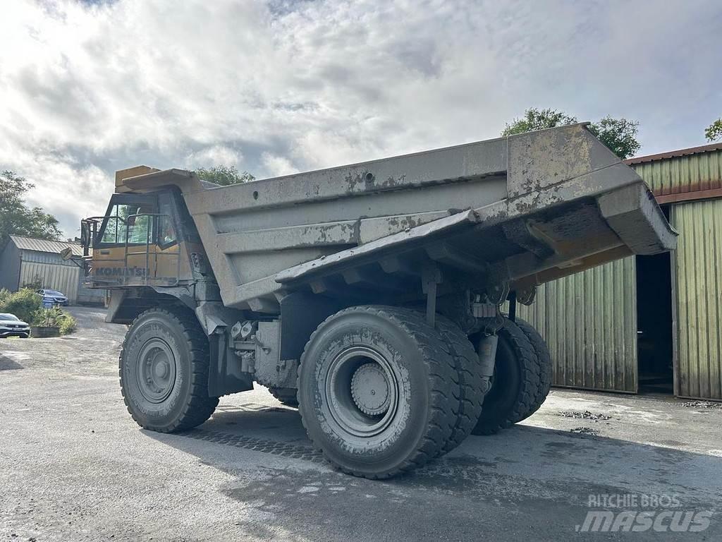 Komatsu HD605-7 翻斗车\公路型自卸车