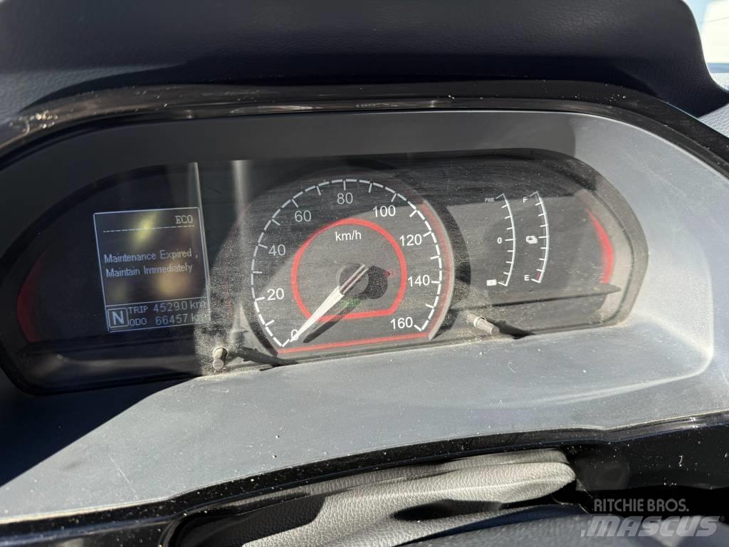 MAXUS E-Deliver 3 大型面包车