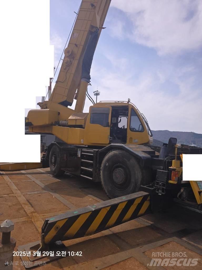 Kobelco RK 450 越野轮胎起重机︳越野吊︳越野起重机︳移动式起重机
