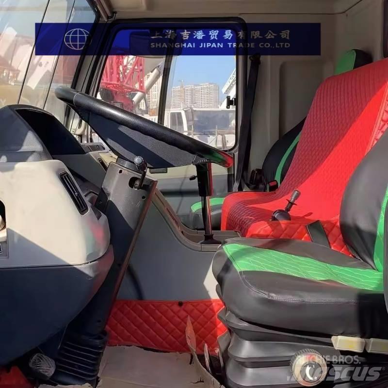 Zoomlion QY 30 V 全地面起重机︳移动式起重机