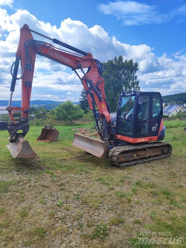 Kubota KX 080-4 中型挖掘机