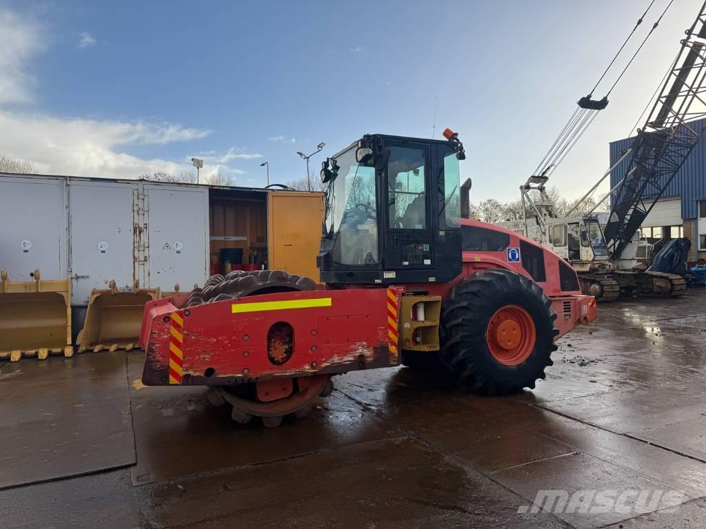 CAT CP 74 单轮压路机