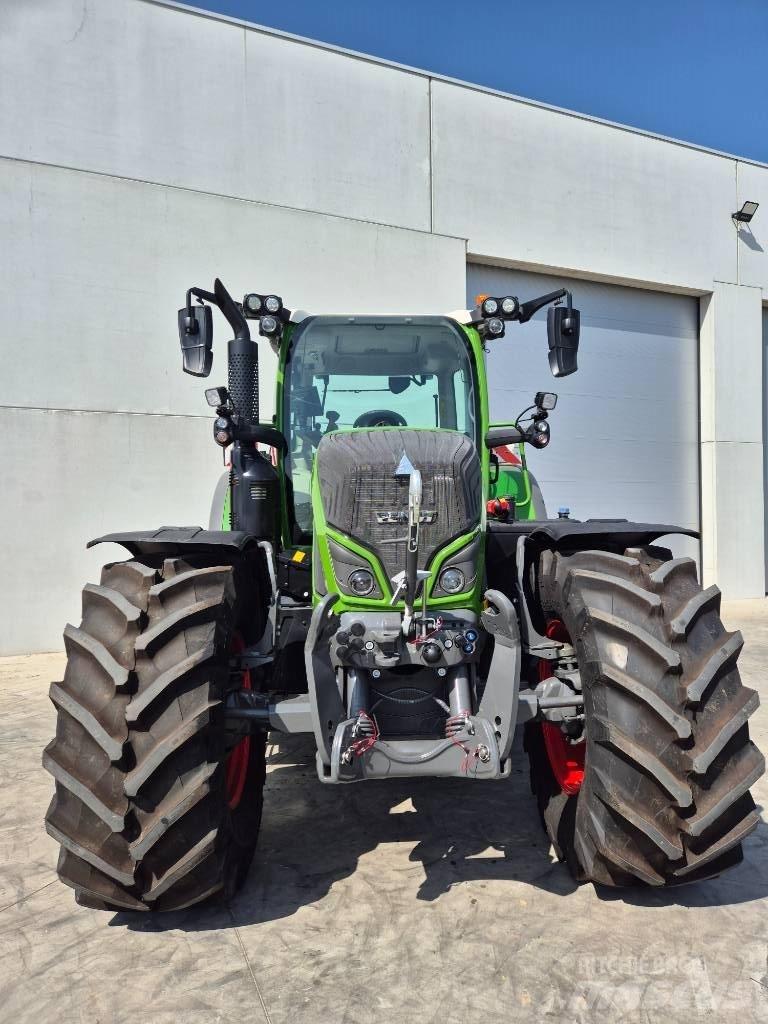 Fendt 718 Vario 拖拉机/农用车