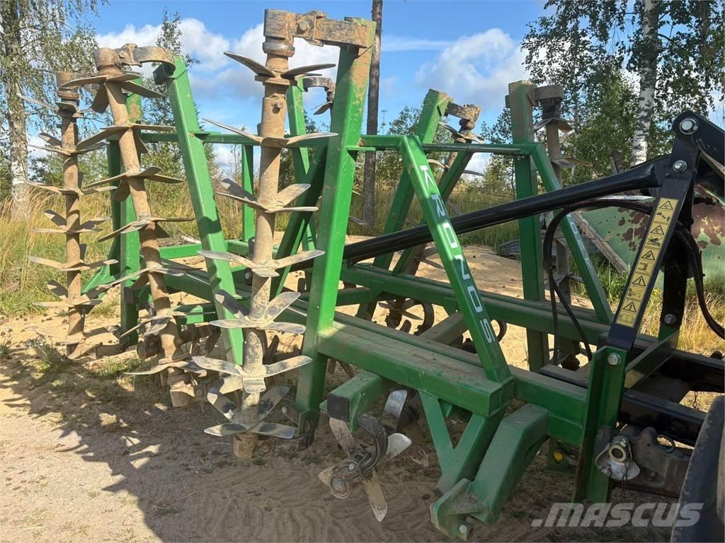 Kronos 4200 钉齿耙