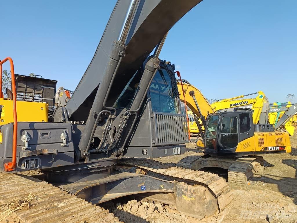 Volvo EC 240 履带挖掘机