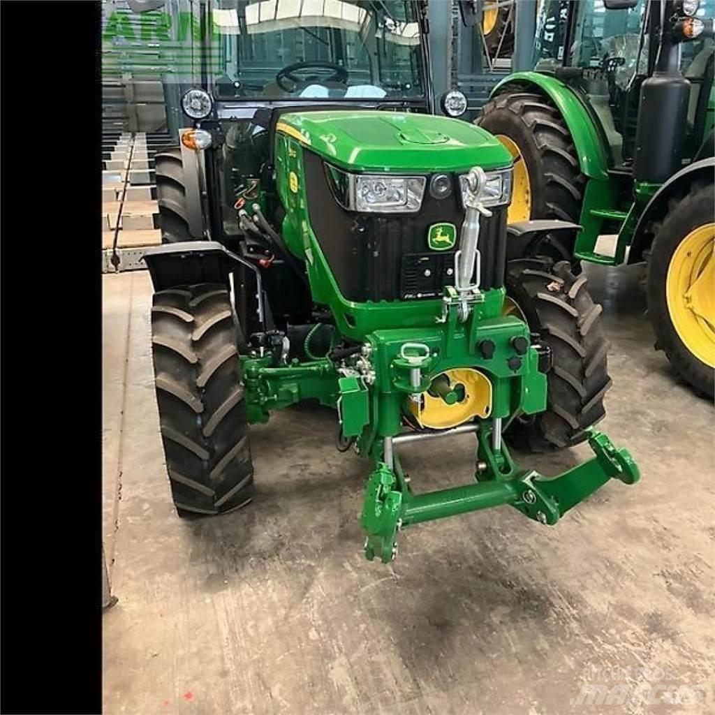 John Deere 5115gf 拖拉机/农用车