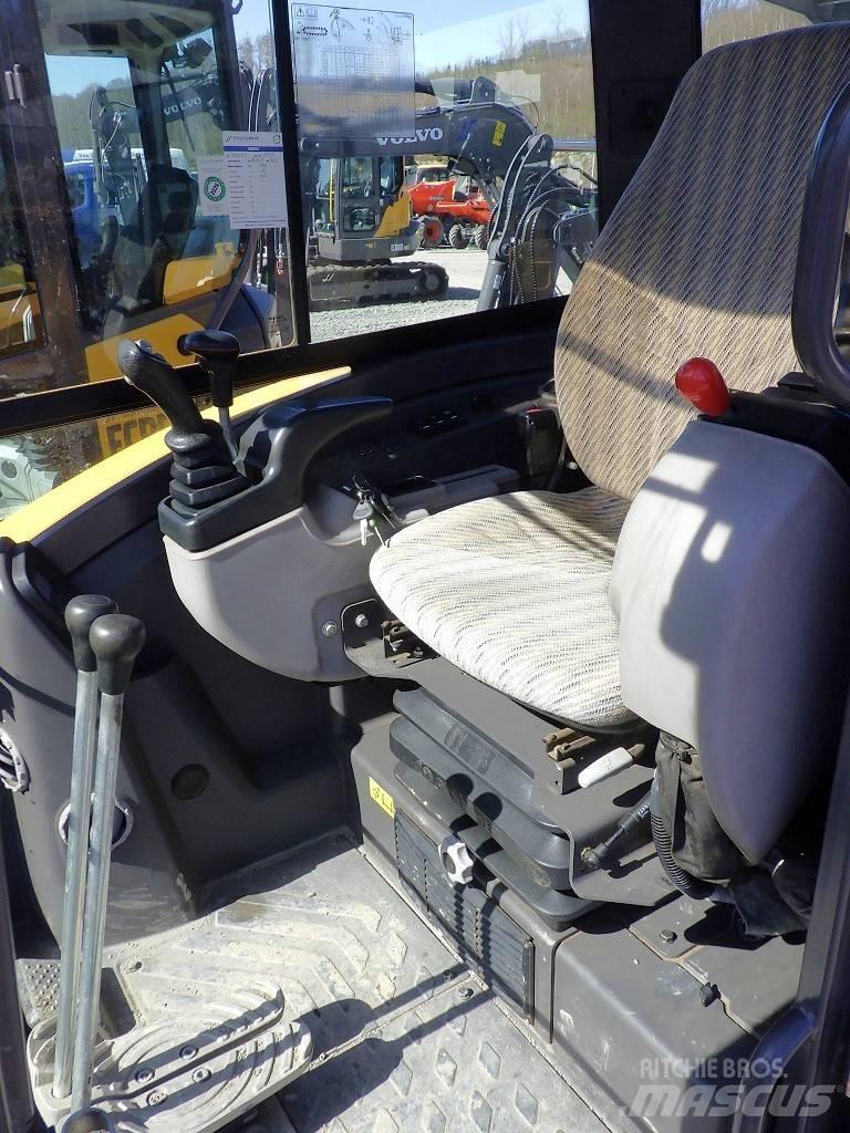 Volvo ECR 50 D 小型挖掘机