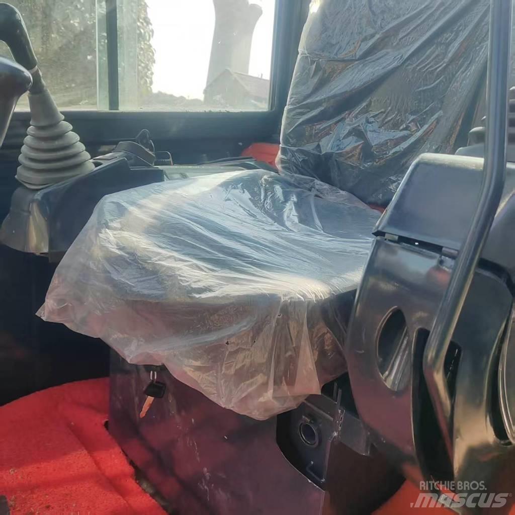 Kubota U 35 履带挖掘机