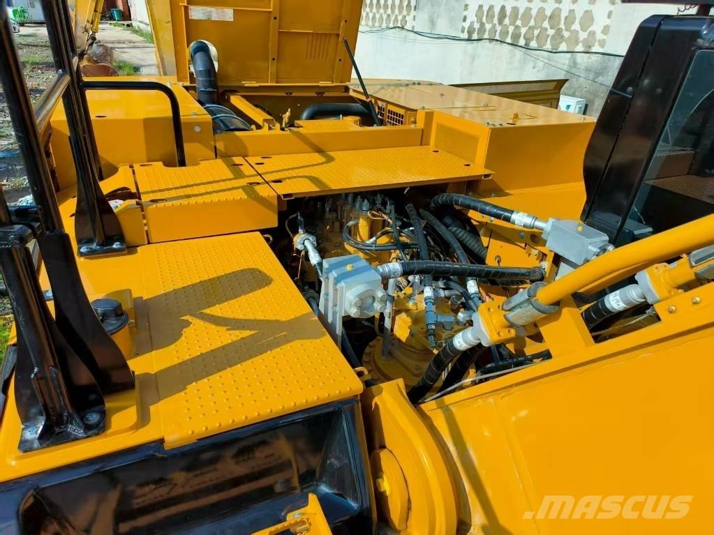 CAT 345 履带挖掘机