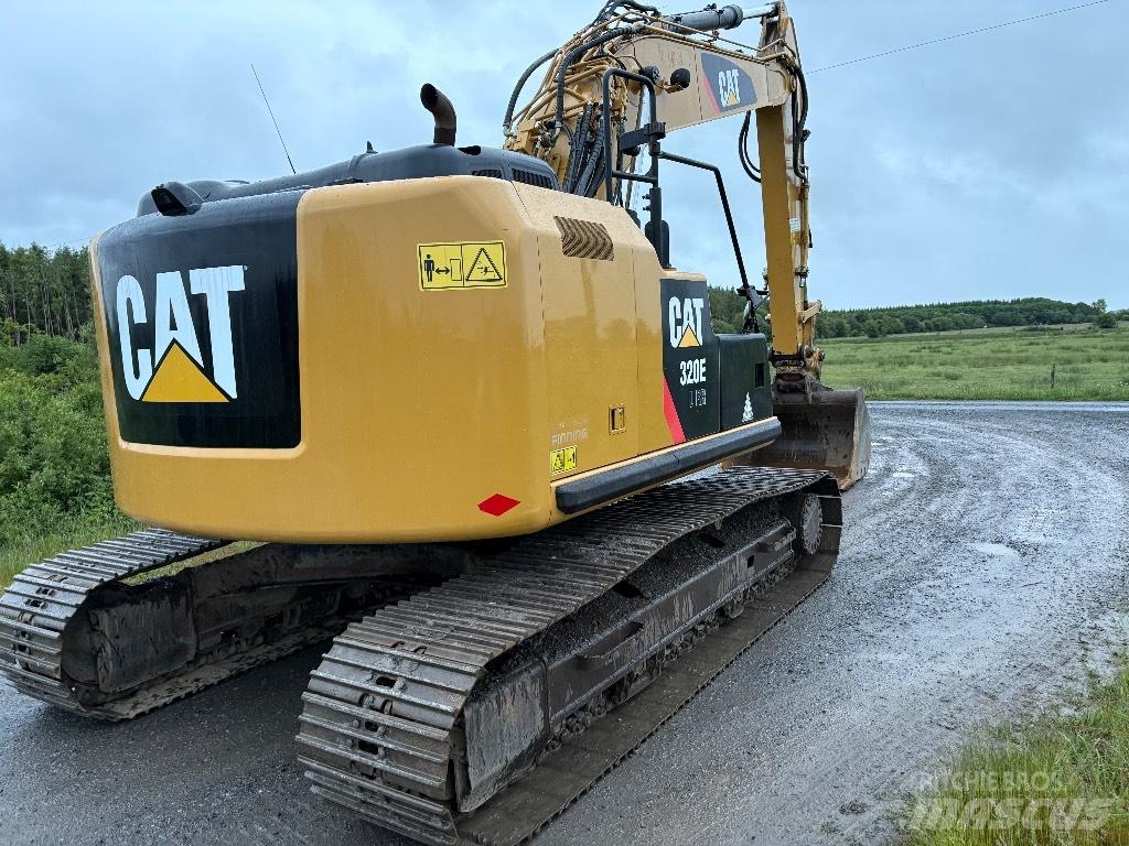 CAT 320 EL RR 履带挖掘机