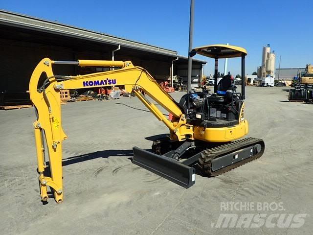 Komatsu PC35MR-5 小型挖掘机