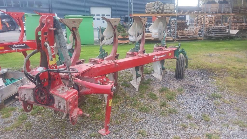 Kverneland EM-200-4 双向犁