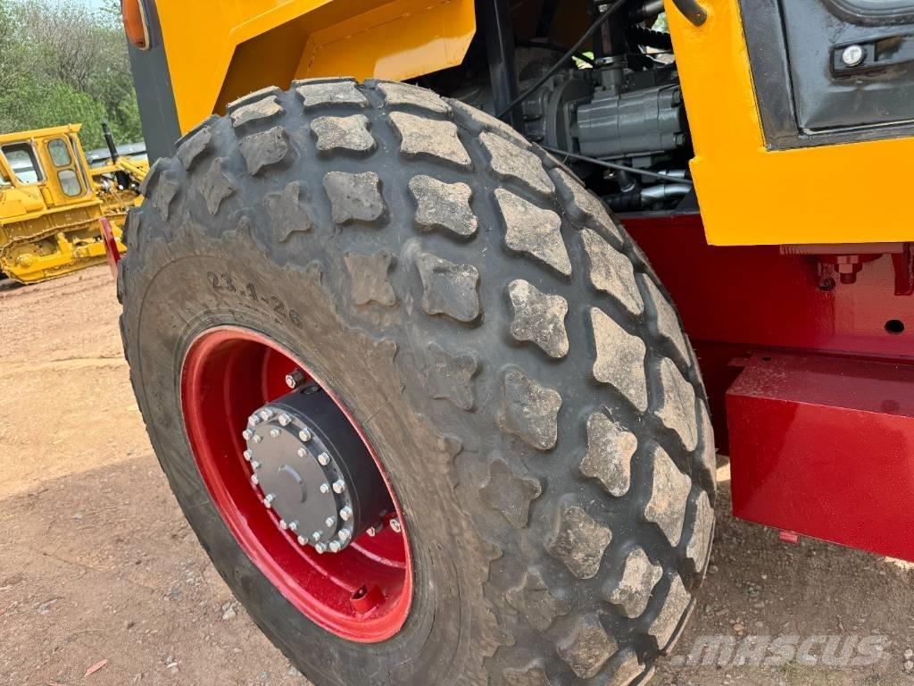Dynapac CA 30 D 单轮压路机