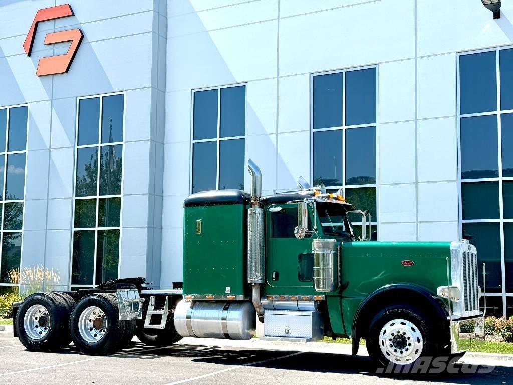 Peterbilt 389 牵引车