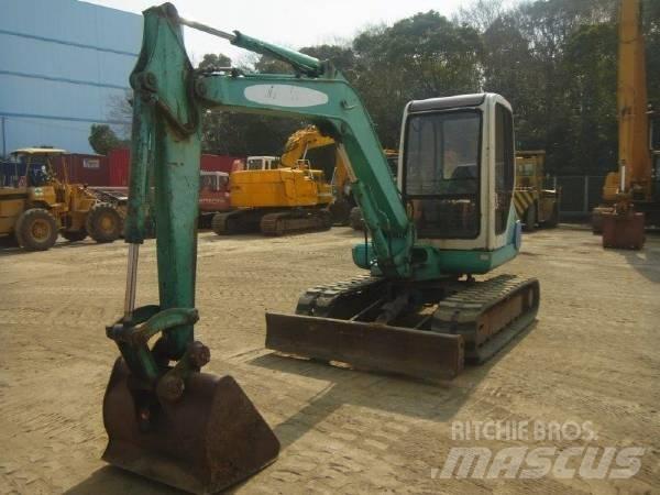 Komatsu PC40-7 小型挖掘机