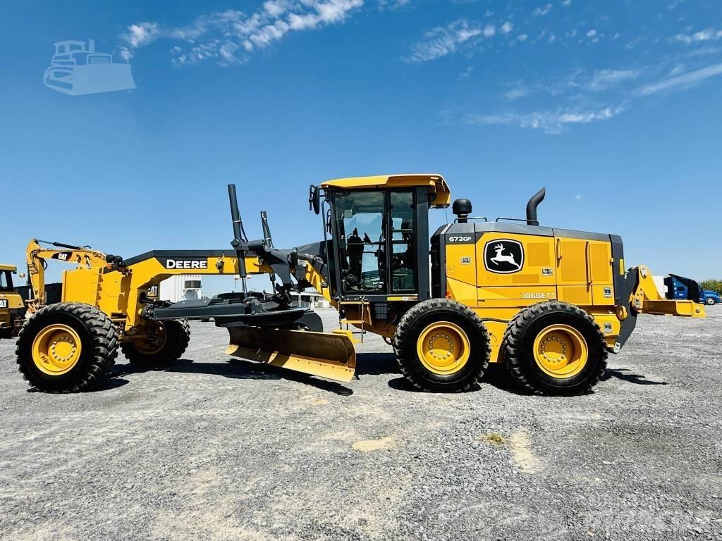 DEERE 672G 平地机/推土机