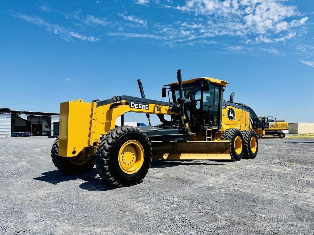 DEERE 672G 平地机/推土机
