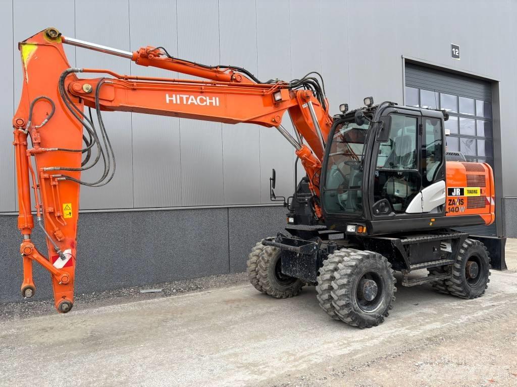 Hitachi ZX 140 W-5B 轮式挖掘机