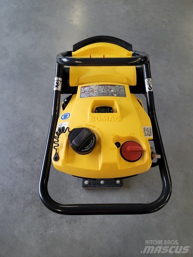 Bomag BT60 平板夯