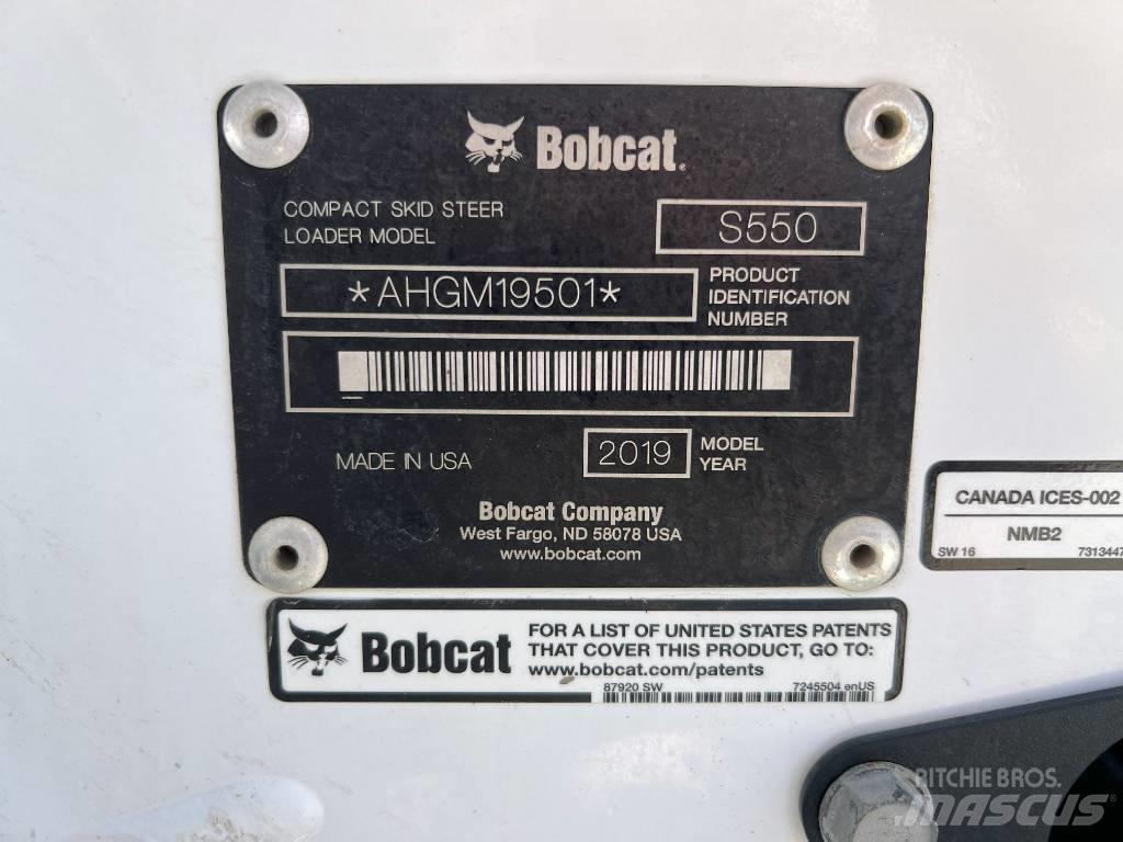 Bobcat S550 滑移装载机