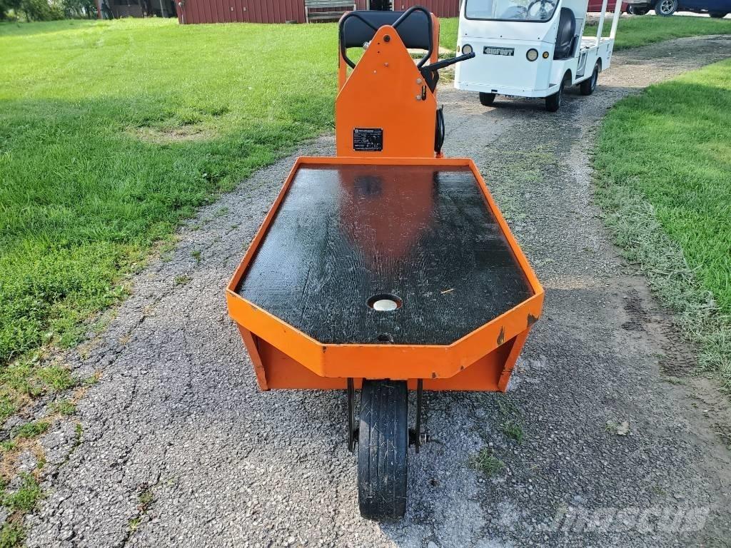 Taylor-Dunn SC100 搬运车
