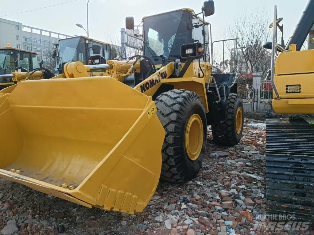 Komatsu WA 380-6 轮式装载机