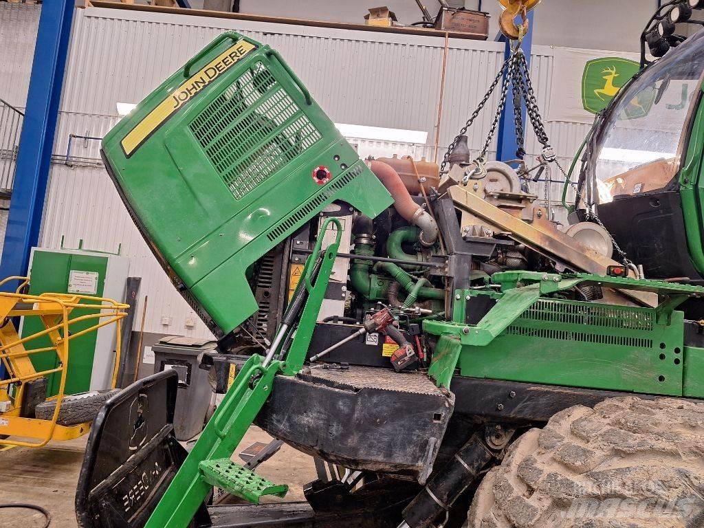 John Deere 1910 集运机