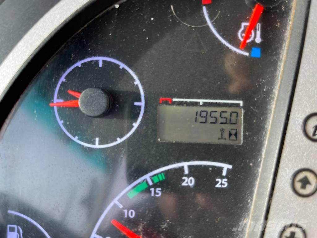 JCB 3 CX 反铲装载机