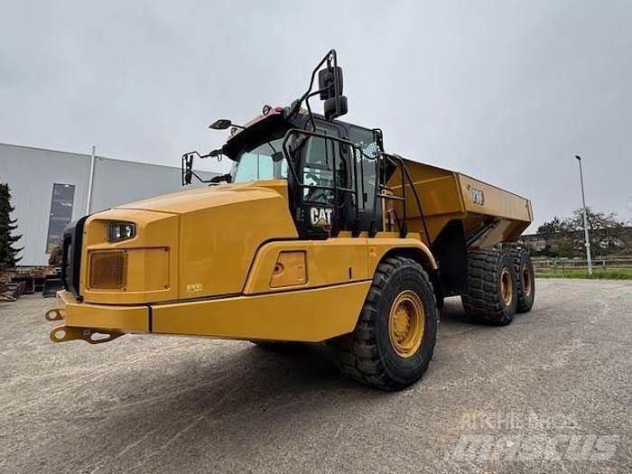 CAT 730 铰接式自卸车