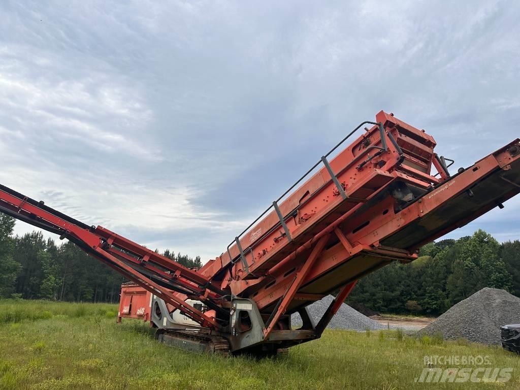 Sandvik QA 440 振动筛