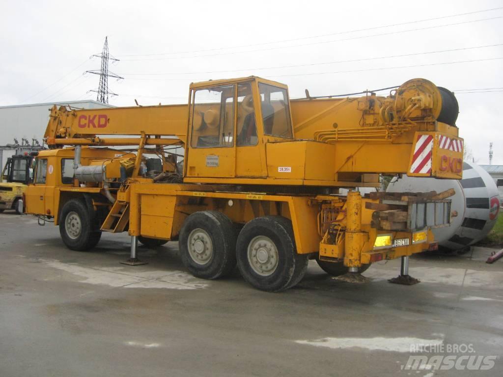 Tatra CKD 全地面起重机︳移动式起重机